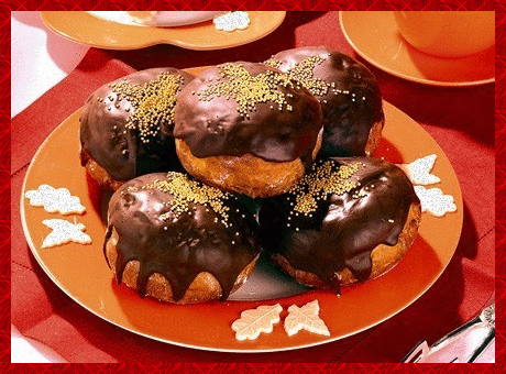 Pączki z czekoladą na tłusty czwartek